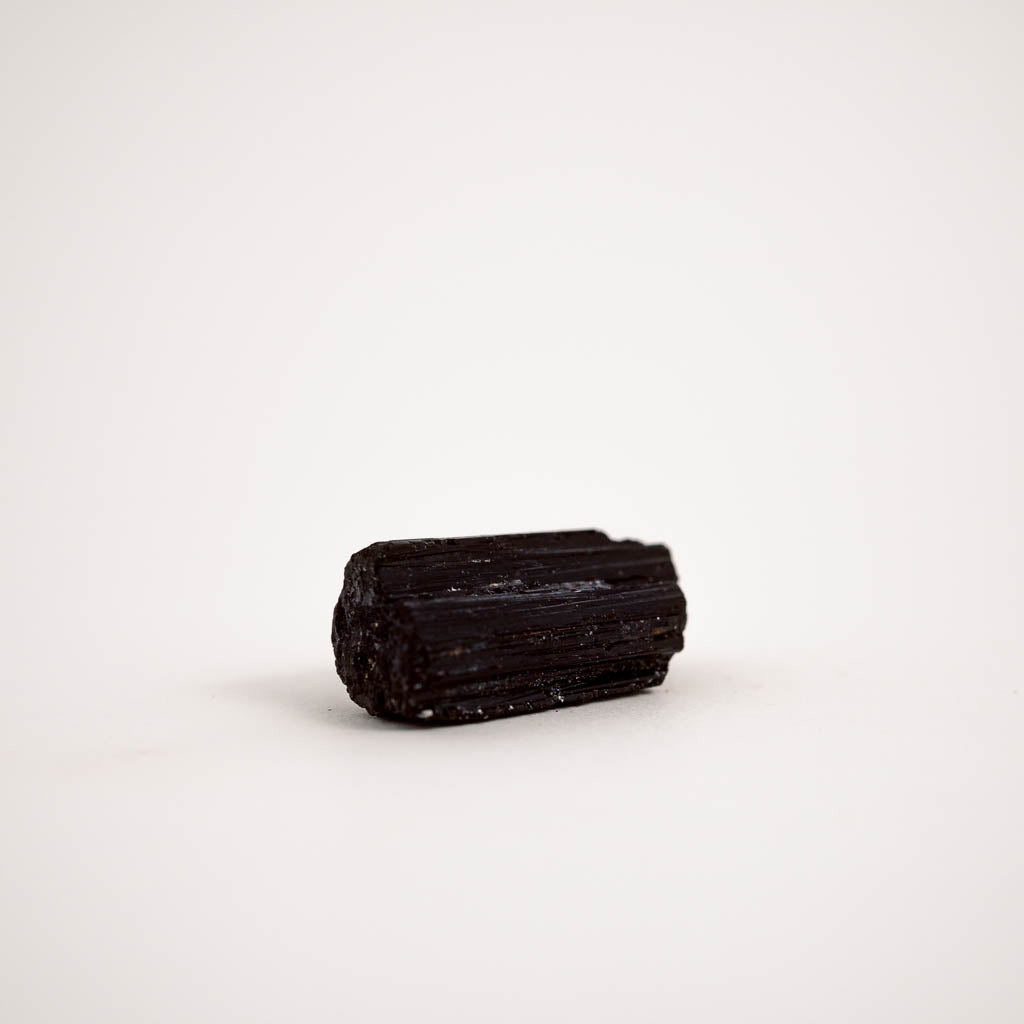 La Turmalina Negra es conocida como la piedra de la protección.